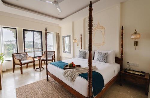 Lake Swaroop Sagar Resort | The Experience Resort-Lake Facing