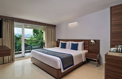 Rajpipla Hotel | The Fern Sardar Sarovar Resort, Series by Marriott