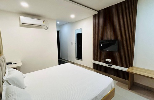 Gwalior Hotel | The Gamora Hotel