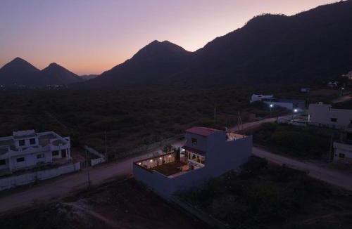 Bedla Villa | The Gold Mount Villa
