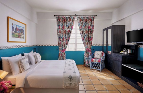 Wellington Pier Hotel | The Gordon House Hotel