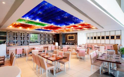 Bodakdev Hotel | The Grand Bhagwati
