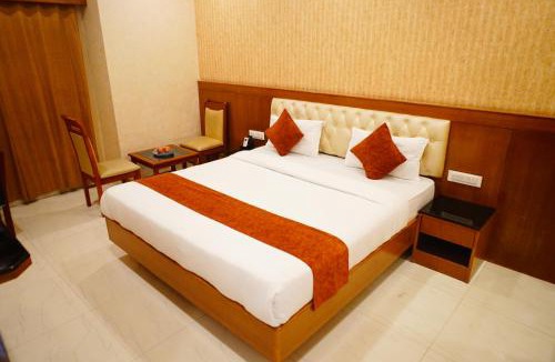 Rajajinagar Hotel | THE GRAND CORAL