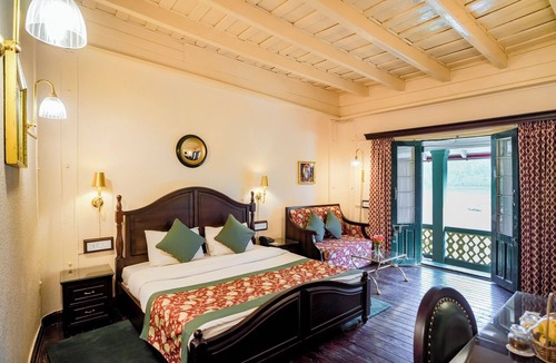 Mallital Hotel | The Grand Hotel Nainital