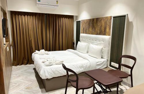 Khopoli Hotel | The Grand Leela Resort