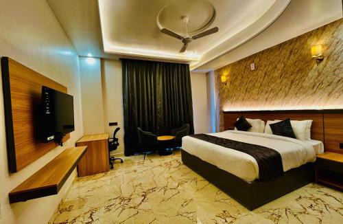 Greater Noida Hotel | The Grand Oasis Hotel & Resort I Near India Expo Mart