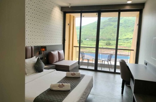 Igatpuri Hotel | The Grand Resort