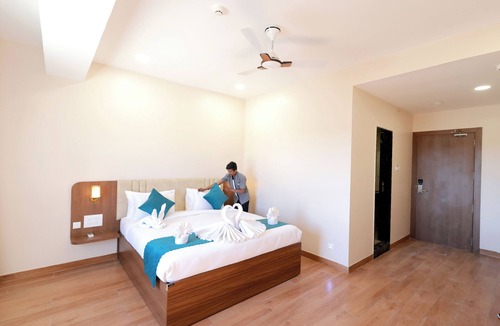Amravati Hotel | The Grand Rudraksh