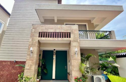 Fatrade Villa | The Green Door Villa Varca Beach with Private pool