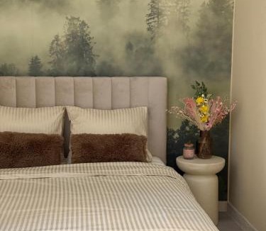 Sector 3 Apartment | The Green Pine Studio - Hils Brauner