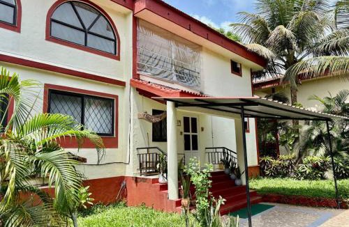 Fatrade House | The Greendoor Villa - Beach House , 400 mtr beach