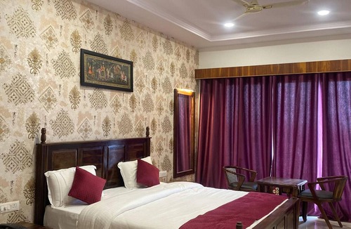 Kumbhalgarh Hotel | The Hamirgarh Palace