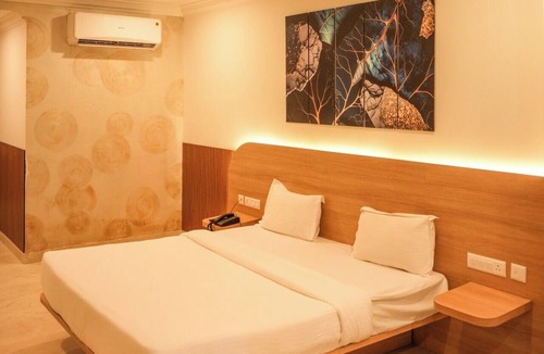 Manipal Hotel | THE HIGH POINT INN & SUITE