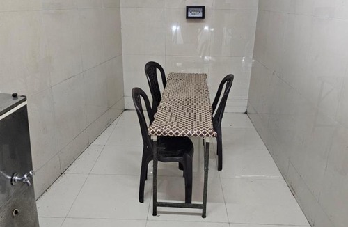 Nagpur Hostel | The Home Guest house