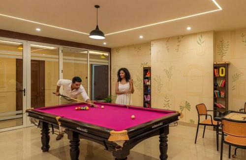 Amer Fort Road Hostel | The Hosteller Bam Jaipur, Hawa Mahal