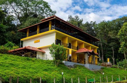Madikeri Hostel | The Hosteller Coorg Rainforest, Madikeri