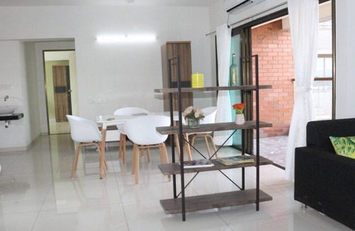 Ahmedabad Apartment | The house of Comfort, Space & luxury