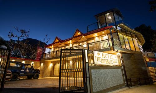 Mallital Hotel | The Imperial Green
