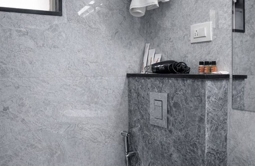 Gandhi Nagar Hotel | The Indies 365 Hotel