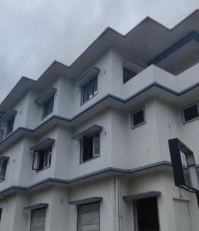 Mahadevpet Apartment | The Janani city view stay madikeri