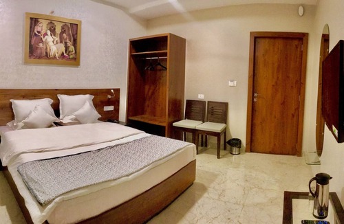 Sumerpur Hotel | The Jawai Gateway Hotel