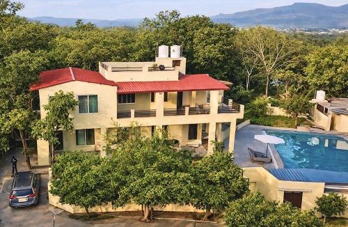 Udaipur House | The Jungle Gate Villa