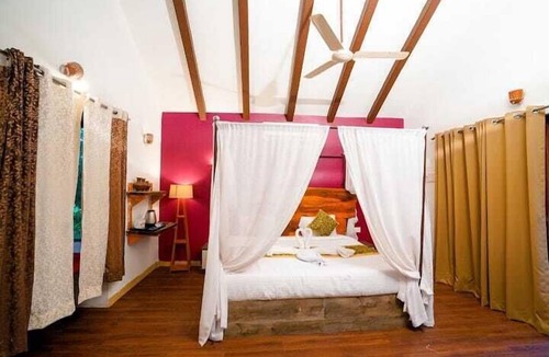 Avarghani Hotel | The Jungle Woods Resort