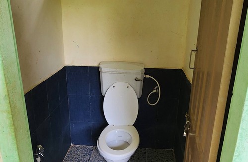 Hassan Hostel | The Karle - Hostel
