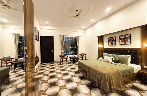 Bail Parao Hotel | The Kiaan Corbett Resort