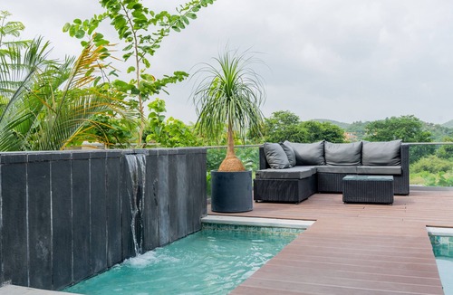 Bedla Villa | The Lake Edge Villa