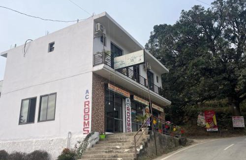 Kalka Hotel | The Lake Front Resort and Restaurant