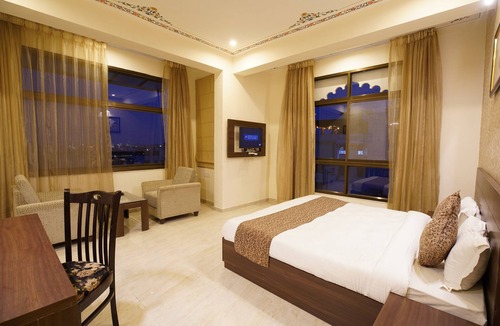 Shavri Colony Hotel | The Lake View Palace