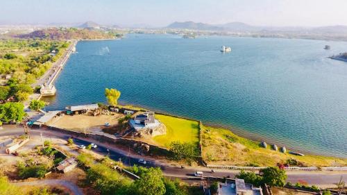 Udaipur Villa | The Lake Villa