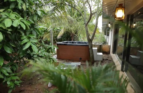Chikkaballapur House | The Lantern House by Jade