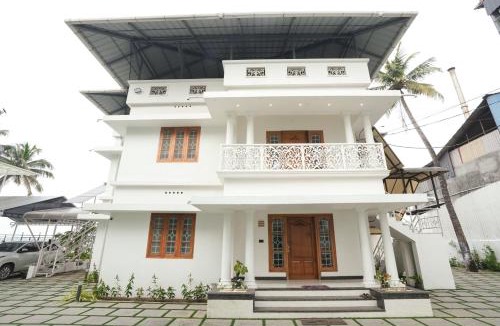 Kumbalam House | The Lawrences Aqua Stay