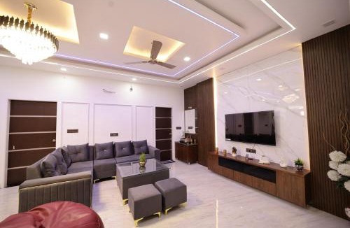 Jaipur Apartment | The Laxmi Royale Villa