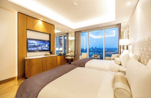 Bengaluru Hotel | The Leela Bhartiya City Bengaluru