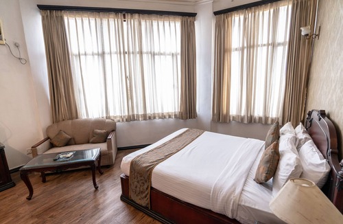 Dharmatala Hotel | The Lindsay