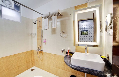Kadubeesanahalli Hotel | The Liverpool Blue Hotel