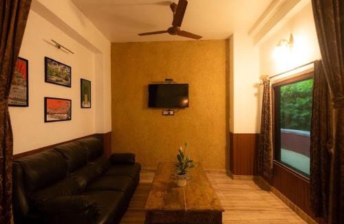 Mandore Bed & Breakfast | The Mandore - a leafy resort