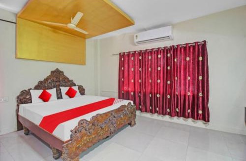 Lakdi Ka Pul Hotel | THE Maruti grand