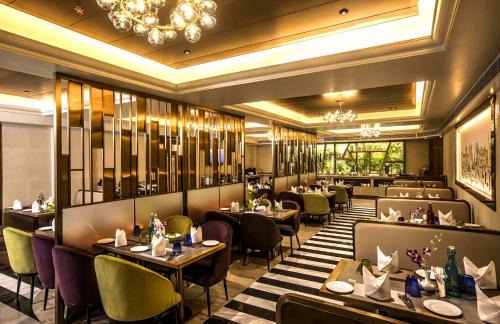 Thiruvananthapuram Hotel | The Monarch Hotels And Convention Centre