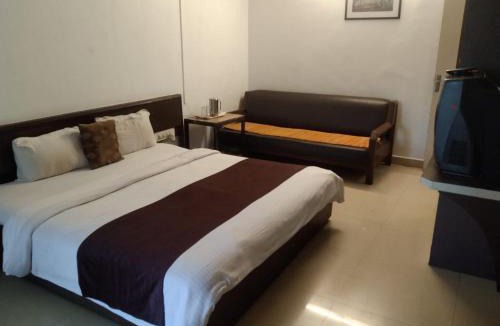 Khattalwada Hotel | The Mulberry Nature Resort