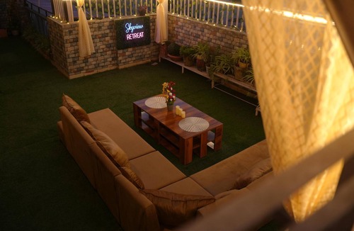 Bullawala Apartment | The Mussoorie Glow – Luxury 3BHK with Private Penthouse & hill view