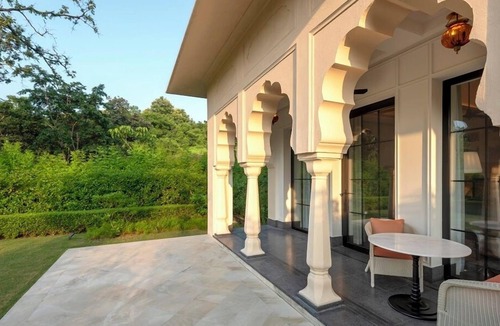 Chhatarpur Hotel | The Oberoi Rajgarh Palace, Khajuraho