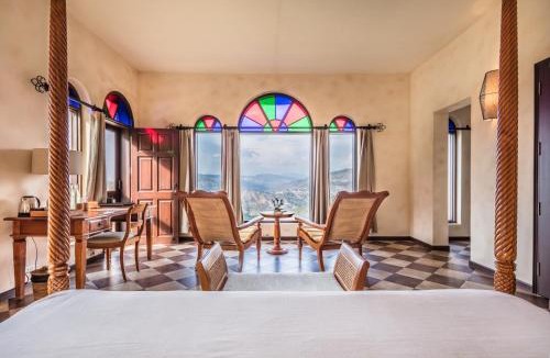 Kaul Hotel | The Orchard at Peora Estates