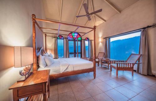 Kaul Hotel | The Orchard at Peora Estates