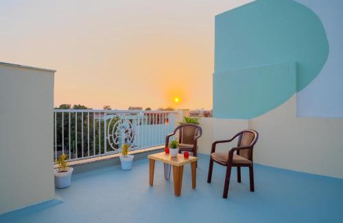 Dehradun House | The Pebble House - Studio Unit - Boutique Homestay