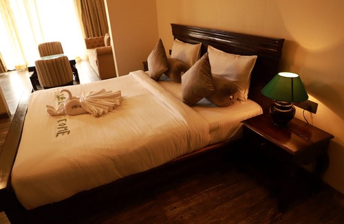 Avarghani Hotel | The Pench International