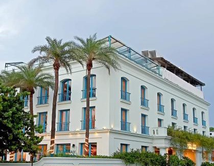 White Town Hotel | The Promenade